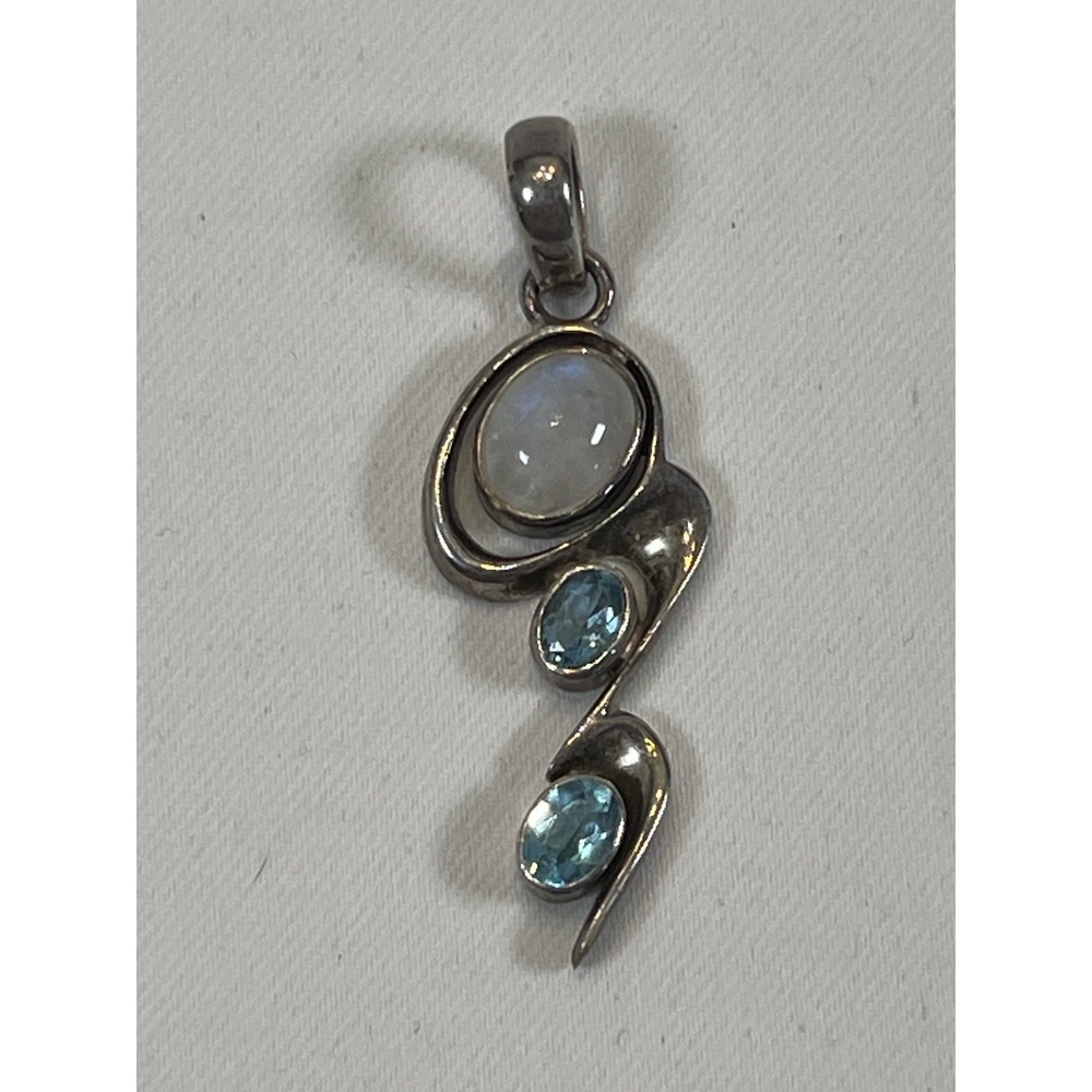 Sterling Silver Rainbow Moonstone Blue Topaz Artisan Crafted Pendant India 925